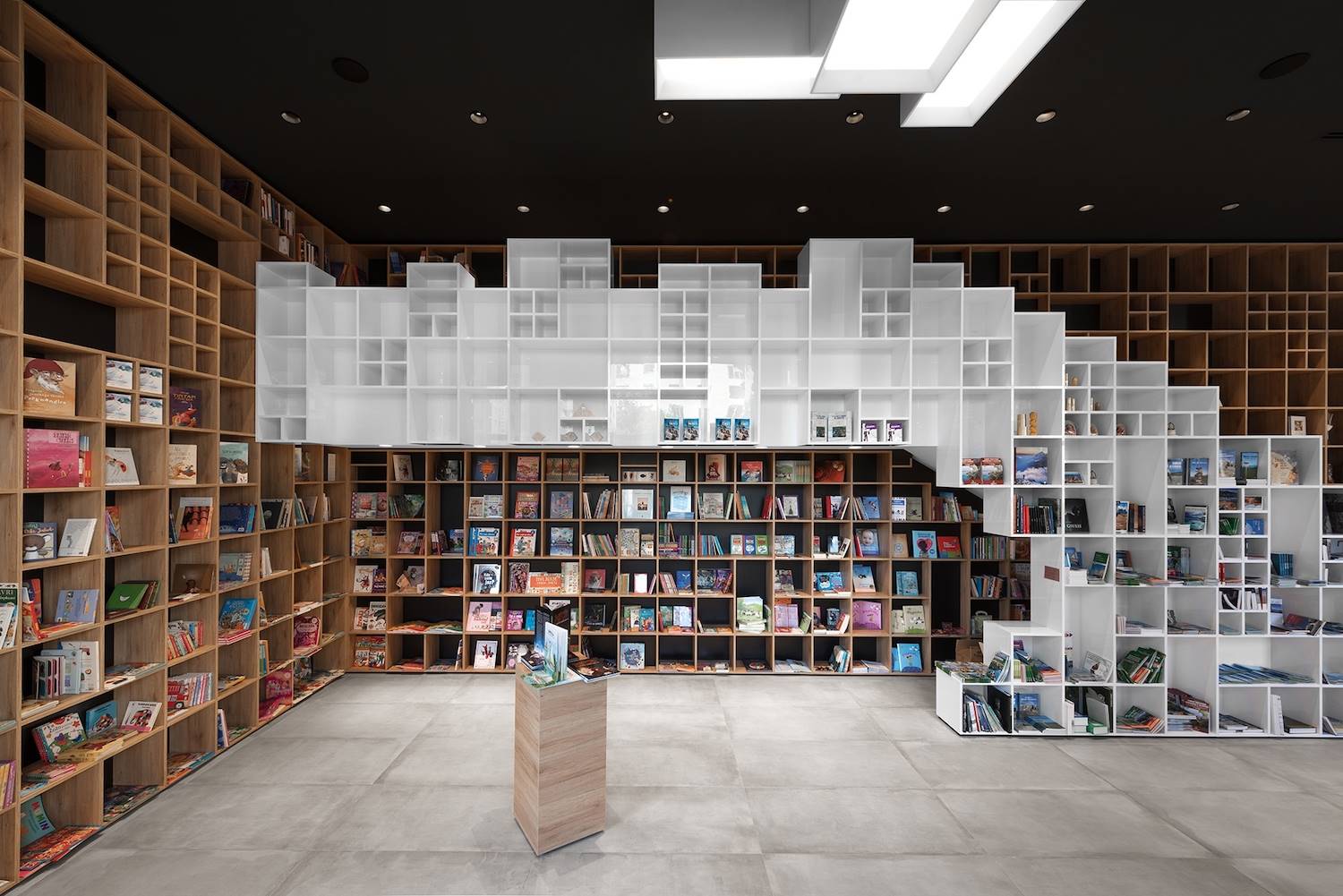 Slovenian Book Center, Trieste (Italia) SoNo Arhitekti 